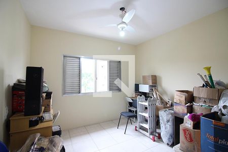 Apartamento à venda com 236m², 4 quartos e 2 vagasQuarto 4