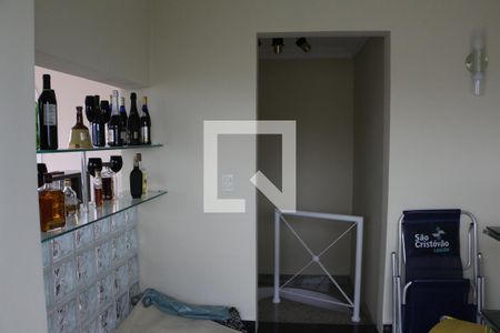 Apartamento à venda com 200m², 3 quartos e 2 vagasCobertura