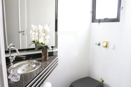 Apartamento à venda com 200m², 3 quartos e 2 vagasLavabo