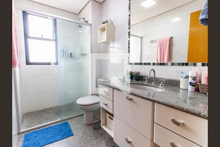Apartamento à venda com 123m², 3 quartos e 3 vagas Apartamento à venda com 123m², 3 quartos e 3 vagasBanheiro