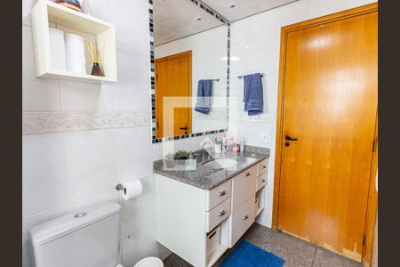 Apartamento à venda com 123m², 3 quartos e 3 vagas Apartamento à venda com 123m², 3 quartos e 3 vagasBanheiro