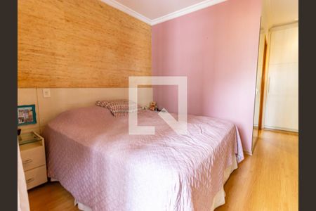 Apartamento à venda com 123m², 3 quartos e 3 vagas Apartamento à venda com 123m², 3 quartos e 3 vagasSuíte