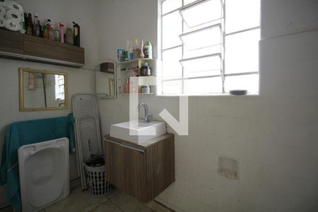 Casa à venda com 140m², 2 quartos e sem vagaBanheiro
