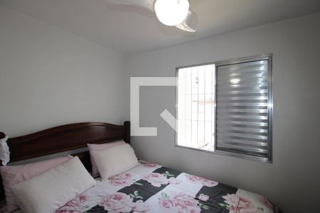 Casa à venda com 120m², 3 quartos e 2 vagasQuarto 3