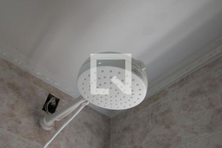 Casa à venda com 120m², 3 quartos e 2 vagasChuveiro