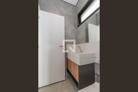 Casa de condomínio à venda com 440m², 4 quartos e 4 vagas Casa de condomínio à venda com 440m², 4 quartos e 4 vagasBanheiro Escritório