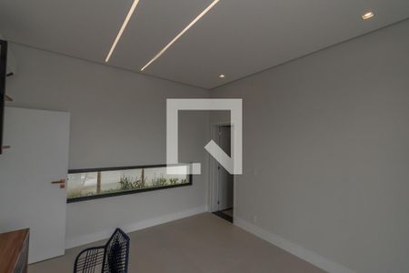 Casa de condomínio à venda com 440m², 4 quartos e 4 vagas Casa de condomínio à venda com 440m², 4 quartos e 4 vagasEscritório