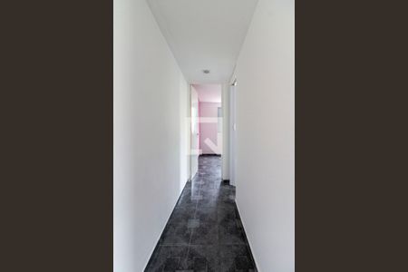 Corredor de apartamento para alugar com 2 quartos, 44m² em São Miguel Paulista, São Paulo