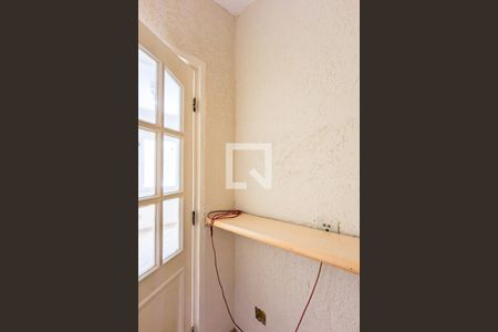 Casa à venda com 240m², 3 quartos e 3 vagasHome office