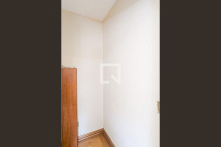 Casa à venda com 240m², 3 quartos e 3 vagasHome office