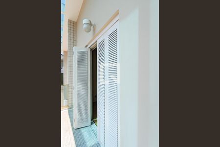 Casa à venda com 240m², 3 quartos e 3 vagasVaranda da suíte