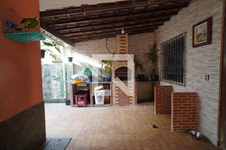 Casa à venda com 132m², 5 quartos e 1 vagaÁrea Gourmet