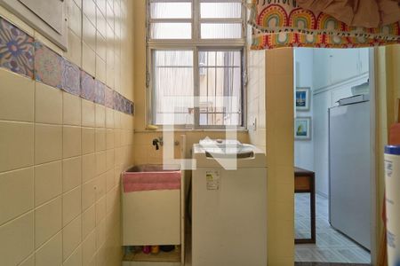 Apartamento à venda com 75m², 2 quartos e sem vaga Apartamento à venda com 75m², 2 quartos e sem vagaÁrea de Serviço