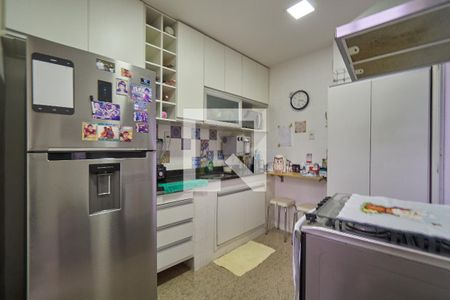 Apartamento à venda com 75m², 2 quartos e sem vaga Apartamento à venda com 75m², 2 quartos e sem vagaCozinha