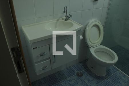 Casa à venda com 170m², 3 quartos e 2 vagasBanheiro