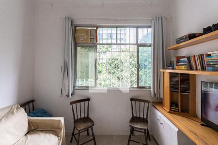 Apartamento à venda com 74m², 2 quartos e sem vagaQuarto