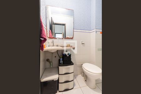 Apartamento à venda com 74m², 2 quartos e sem vagaBanheiro