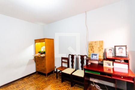 Casa à venda com 300m², 3 quartos e 4 vagasSala 2