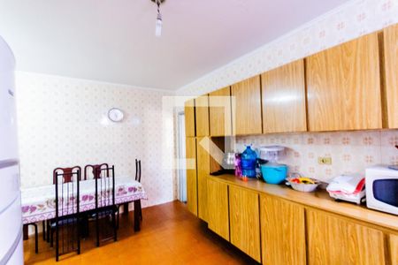 Casa à venda com 300m², 3 quartos e 4 vagascozinha 2