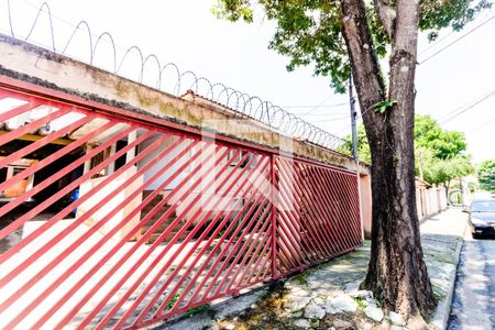 Casa à venda com 300m², 3 quartos e 4 vagasEntrada