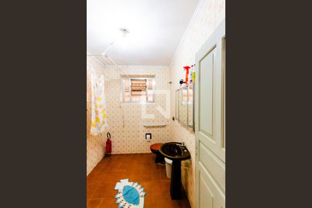 Casa à venda com 300m², 3 quartos e 4 vagasBanheiro