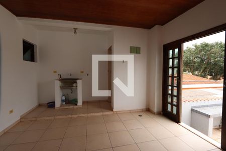 Casa à venda com 250m², 4 quartos e 1 vaga Casa à venda com 250m², 4 quartos e 1 vagaÁrea de Serviço