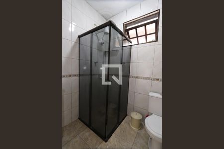 Casa à venda com 250m², 4 quartos e 1 vaga Casa à venda com 250m², 4 quartos e 1 vagaBanheiro