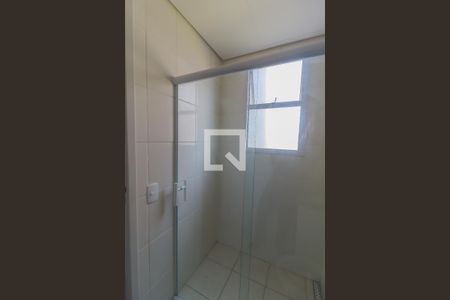 Apartamento à venda com 47m², 2 quartos e 1 vaga Apartamento à venda com 47m², 2 quartos e 1 vagaBanheiro