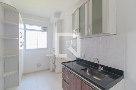 Apartamento à venda com 47m², 2 quartos e 1 vaga Apartamento à venda com 47m², 2 quartos e 1 vagaCozinha e Área de Serviço