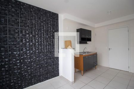 Sala/Cozinha de apartamento para alugar com 2 quartos, 33m² em Jaraguá, São Paulo