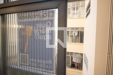 Apartamento à venda com 90m², 2 quartos e sem vagaPlaca