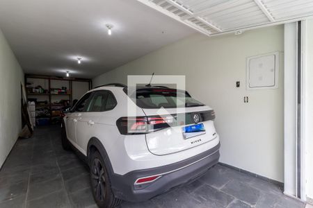 Casa à venda com 200m², 3 quartos e 4 vagasGaragem