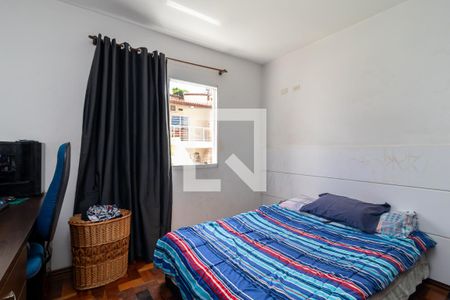 Casa à venda com 200m², 3 quartos e 4 vagasQuarto 2