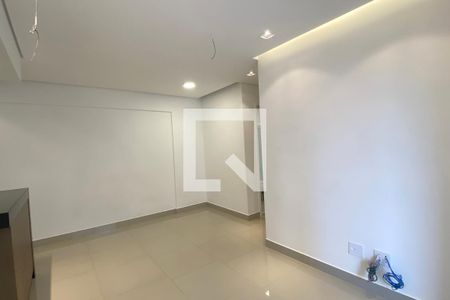 Sala de apartamento à venda com 2 quartos, 62m² em Bethaville I, Barueri
