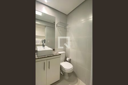 Banheiro da Suíte 1 de apartamento à venda com 2 quartos, 62m² em Bethaville I, Barueri