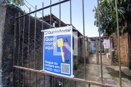 Casa à venda com 28m², 1 quarto e 1 vaga Casa à venda com 28m², 1 quarto e 1 vagaplaca