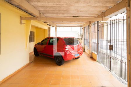 Casa à venda com 228m², 3 quartos e 5 vagas Casa à venda com 228m², 3 quartos e 5 vagasGaragem