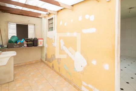 Casa à venda com 228m², 3 quartos e 5 vagas Casa à venda com 228m², 3 quartos e 5 vagasÁrea de Serviço