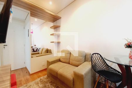 Sala de apartamento para alugar com 1 quarto, 50m² em Cambuí, Campinas