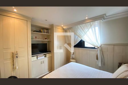 Apartamento à venda com 196m², 3 quartos e 3 vagas Suíte 3