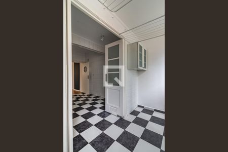 Apartamento à venda com 94m², 2 quartos e 2 vagasÁrea de serviço