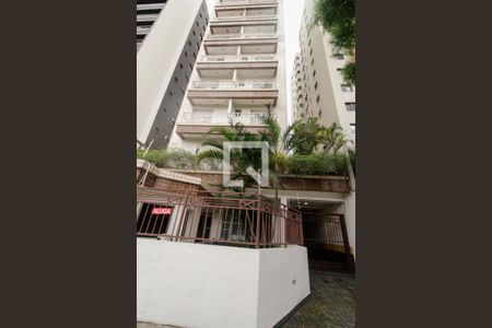 Apartamento à venda com 40m², 1 quarto e 1 vaga Apartamento à venda com 40m², 1 quarto e 1 vagaFachada