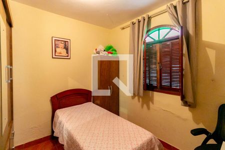 Casa à venda com 115m², 3 quartos e 2 vagasQuarto 3