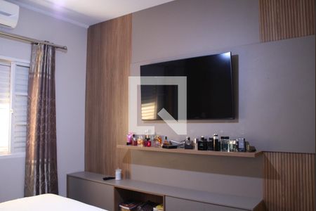 Casa à venda com 337m², 3 quartos e 5 vagasDormitório suíte 1