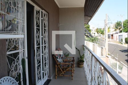 Casa à venda com 337m², 3 quartos e 5 vagasVaranda da Sala de jantar