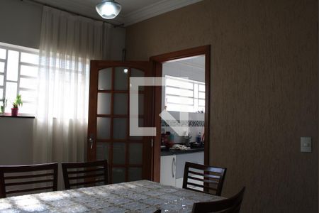 Casa à venda com 337m², 3 quartos e 5 vagasSala de jantar 2