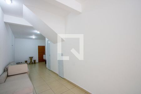 Casa à venda com 143m², 2 quartos e 3 vagas Casa à venda com 143m², 2 quartos e 3 vagasGaragem