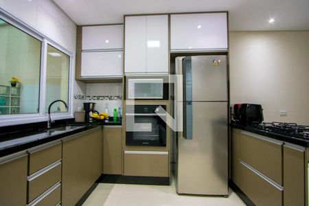 Casa à venda com 143m², 2 quartos e 3 vagas Casa à venda com 143m², 2 quartos e 3 vagasCozinha