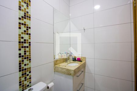 Casa à venda com 143m², 2 quartos e 3 vagas Casa à venda com 143m², 2 quartos e 3 vagasBanheiro do quarto 2