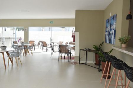 Apartamento para alugar com 42m², 2 quartos e 1 vagaÁrea comum